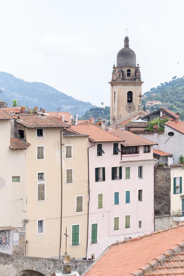 Dussaiga - La Casa Di Rina Dolceacqua Exterior foto